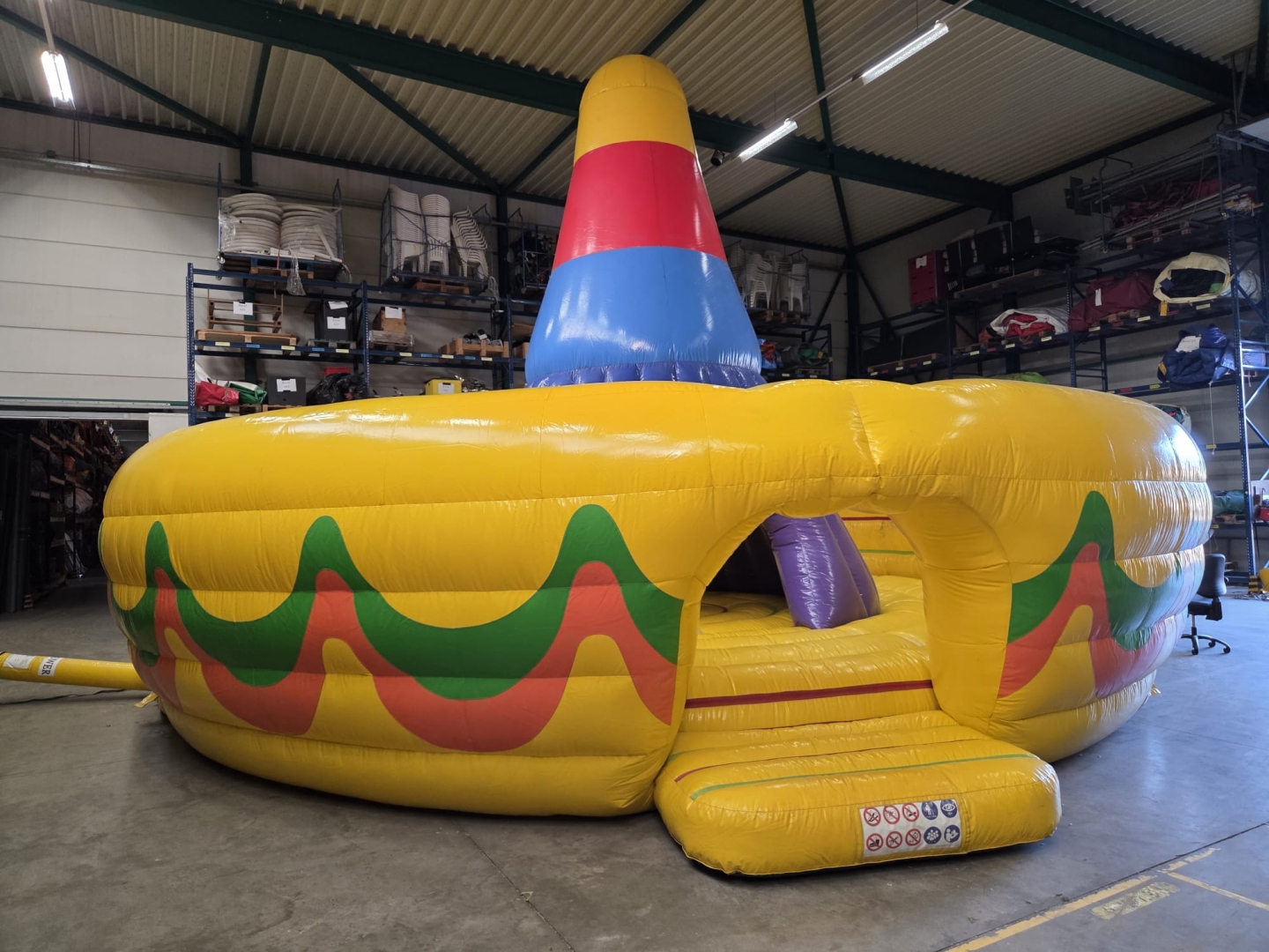 Springkussen Sombrero Ø10m.