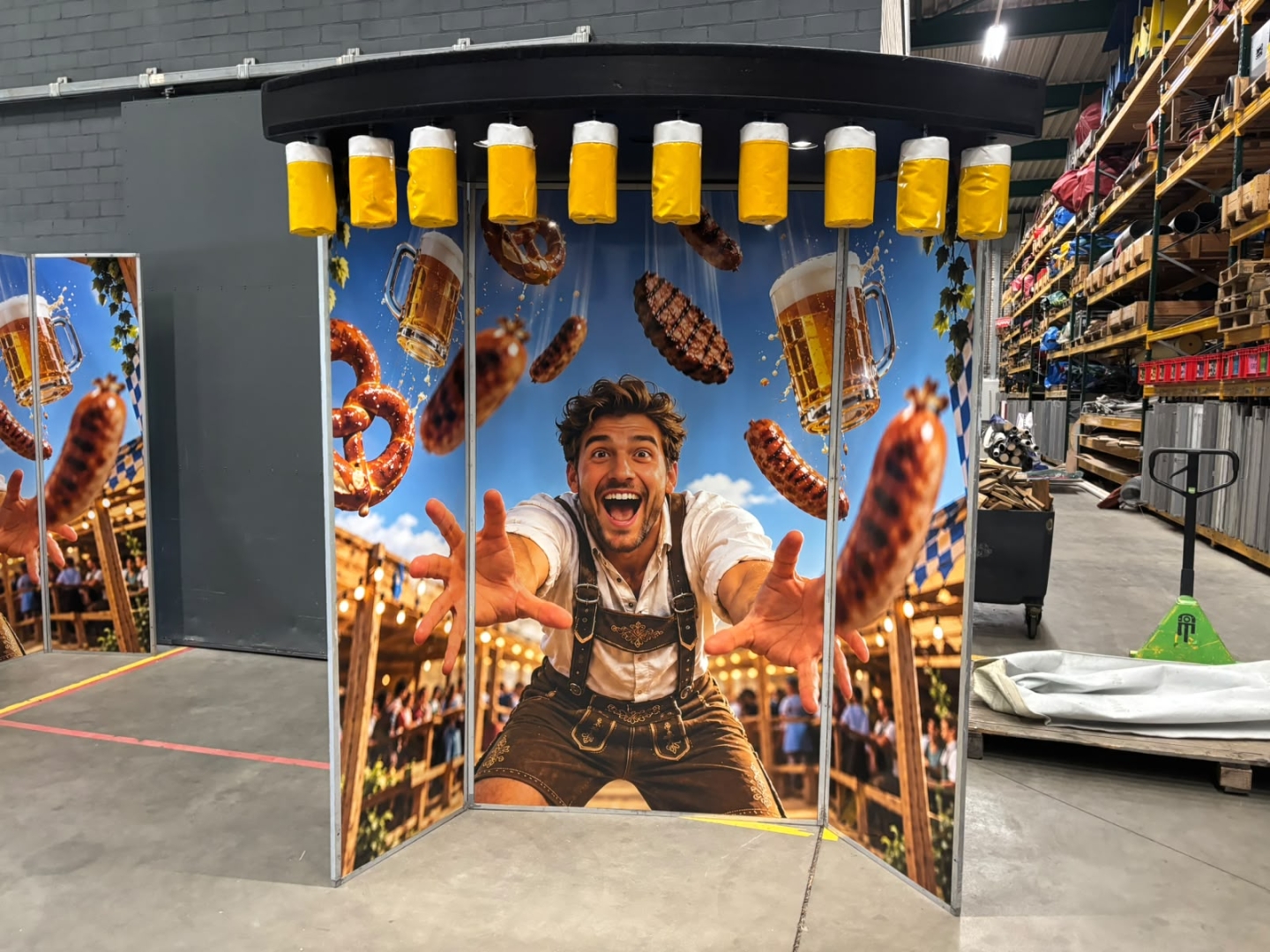 Bierpul vangspel B2,1 x D2 x H2,35 m.