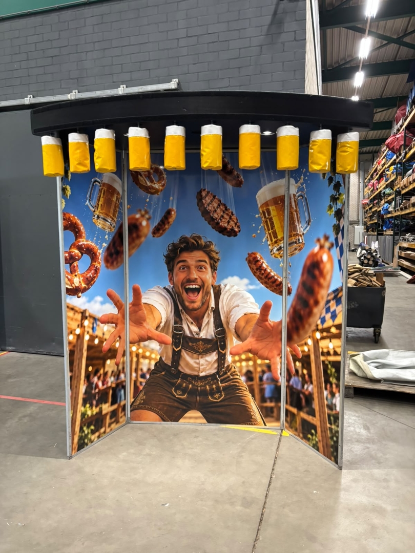 Bierpul vangspel B2,1 x D2 x H2,35 m.