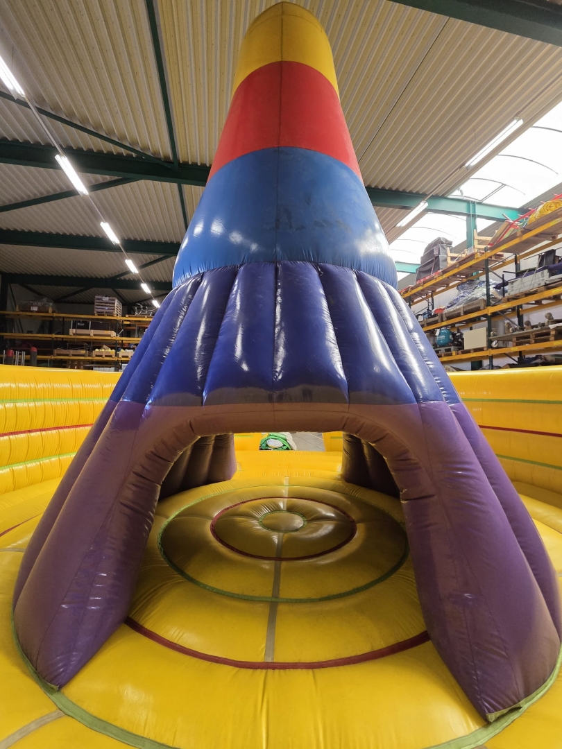 Springkussen Sombrero Ø10m.