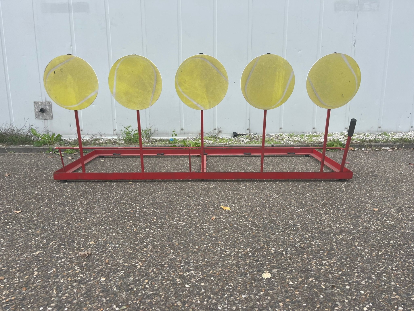 Verkoop - Tennisballenmuur