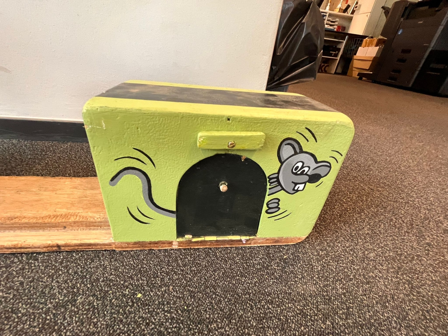 Muizenmep L1,5 x B0,15 x H0,8 m.