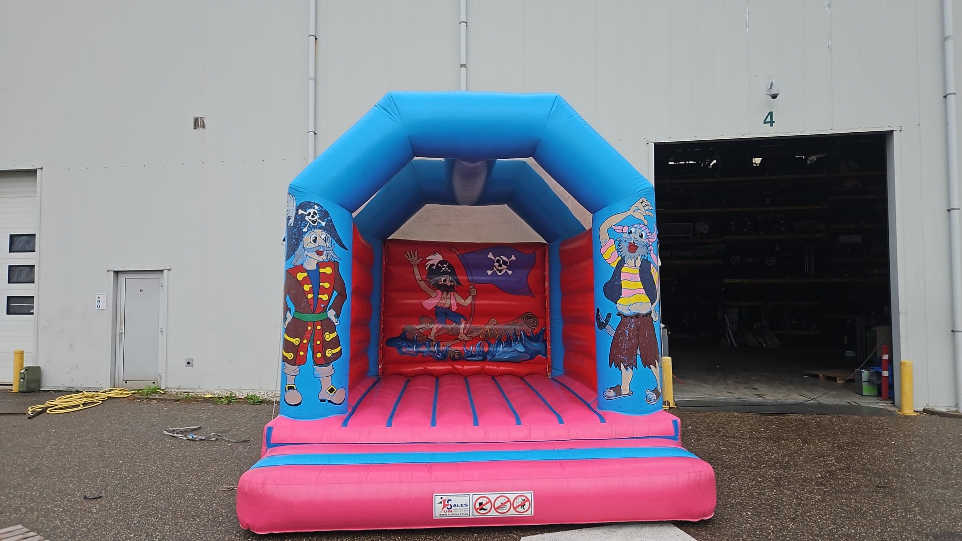 Verkoop - Boogkussen piraat met overkapping